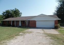 Jerry Lane St, Maud - OK