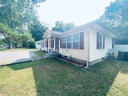 Greenlawn St, Greenfield - TN
