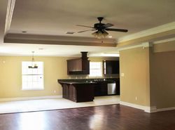 Bermuda Cir, Scott - LA