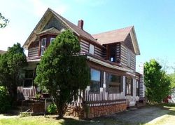 W Oak St, Butler - IN