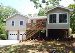 Santana Cir, Reeds Spring - MO