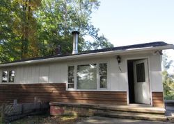 Pine St, Mount Carmel - TN