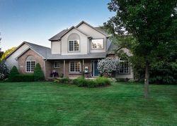 Elkridge Cir, Highland - MI