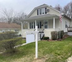 Fairhill Rd, Holden - MA