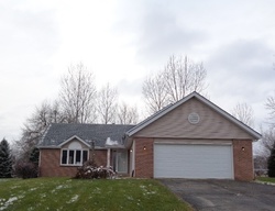 Queens Pl Se, Poplar Grove - IL