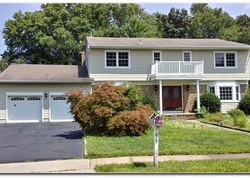 Glenroy Rd, Fairfield - NJ