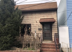 Bergenwood Ave, North Bergen - NJ