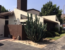 W Foothill Blvd, Monrovia - CA