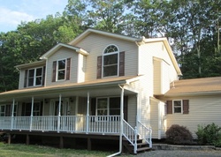 Crestwood Dr, Mount Pocono - PA