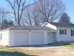 S Gilson Ave, Amboy - IL