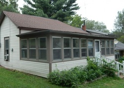 Walnut St, West Plains - MO