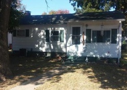 W Laurel St, Millstadt - IL