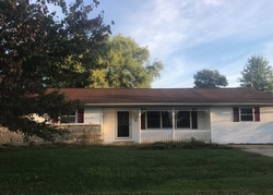 W 5th St, Hoffman - IL