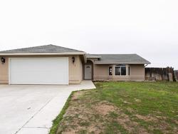 Monte Cir, Lindsay - CA