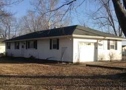 Morningside Dr, Garden City - MO