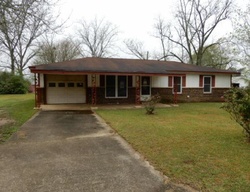 S Armstrong Dr, Samson - AL
