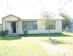 W Hopkins St, San Marcos - TX