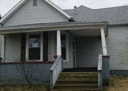 Howard St, Shelbyville - IN