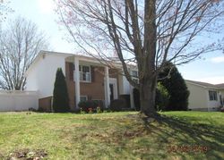 Maple Leaf Ln, Elkton - VA
