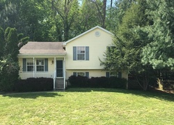 Springdale Dr, Charles Town - WV