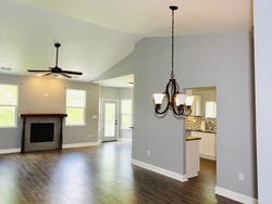 Hawk Lake Dr, Sunrise Beach - MO