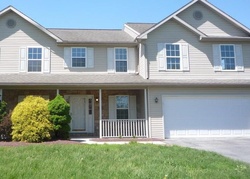 Cornerstone Dr, Blandon - PA