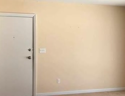 Hazelcrest Dr Apt C, Hazelwood - MO