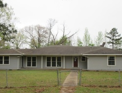 E Magnolia Dr, Overton - TX