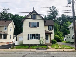 N Main St, Beacon Falls - CT