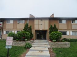 E Old Willow Rd Apt 284, Prospect Heights - IL