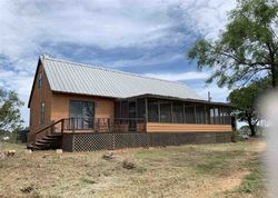 Offer Ln, Llano - TX