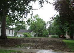 8th St, Elyria - OH