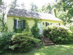Lakeview Rd, Foxboro - MA