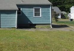 Hubbell Ave, Beacon Falls - CT
