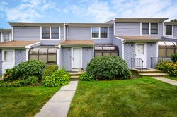 Seaside Ave Apt 35, Stamford - CT