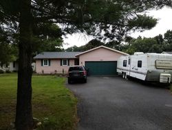 Maxfield Rd, Hartland - MI