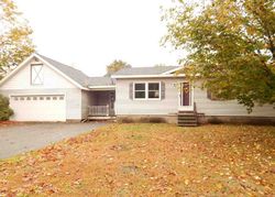 Russell Cir, Milton - VT