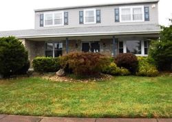 Peach Tree Ln, Bensalem - PA