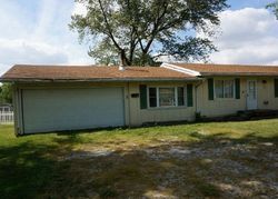 Virginia Dr, Ridge Farm - IL