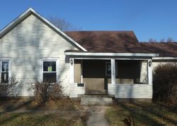 W Chestnut St, Mason City - IL