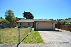 Sutter Rd, Mckinleyville - CA