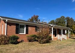 Northview Dr, Sanford - NC