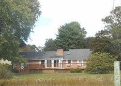 Cardinal Ln, White Stone - VA