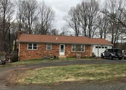 Chestnut Oak Ln, Warrenton - VA