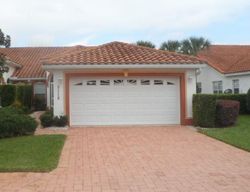 Harbour Dr, Oxford - FL