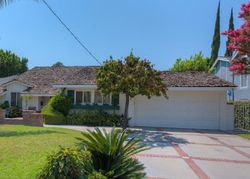 Bellaire Ave, Valley Village - CA