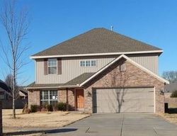 Club House Pkwy, Farmington - AR