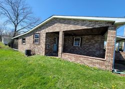 School House Rd, Little Hocking - OH