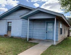 W Magnolia St, Hebbronville - TX