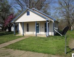 S 2nd St, Towanda - KS